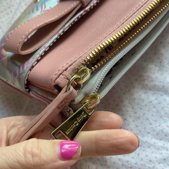 Juicy couture peek a bow Crossbody pink holo logo NEW - Picture 13 of 16